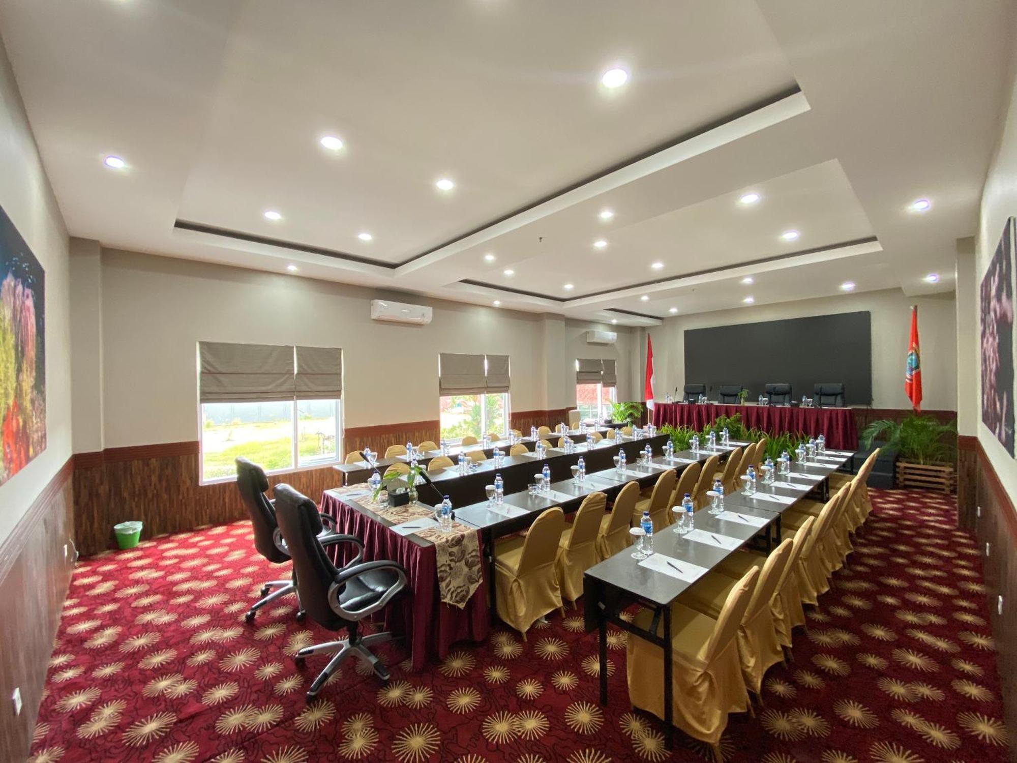 Vega Prime Hotel & Convention Соронг Екстер'єр фото